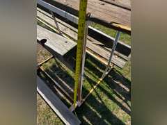 8' x 4' x 4' Gun Rack/Bench