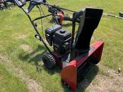 Toro 724 QXE Snowblower