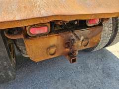 2004 Peterbilt 330 Dump Truck