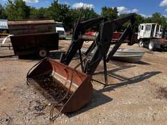 Hydraulic Loader Attachment w/ 7' Bucket