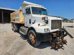 2004 Peterbilt 330 Dump Truck