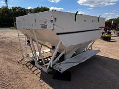 12' x 8' Willmar Road Runner 10 Grain Box