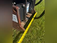 Huskie HV125V Compactor Attachment