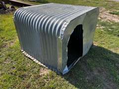 4' x 5' x 3' Galvanized Dog Box