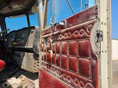 1985 Peterbilt Truck