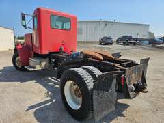 1985 Peterbilt Truck