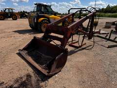 Hydraulic Loader Attachment w/ 7' Bucket