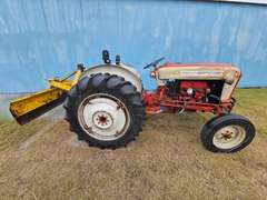 Ford 881 Select-O-Speed Tractor w/Blade
