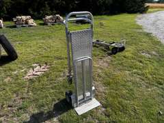 Convertible Hand Truck