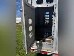 2005 Wilson 53' Aluminum Livestock Trailer