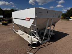 12' x 8' Willmar Road Runner 10 Grain Box