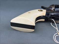 Colt Custom Shop Single Action Army 45 Revolver w/box #SA92488