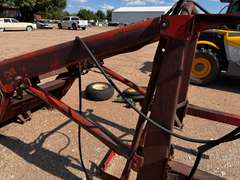 Hydraulic Loader Attachment w/ 7' Bucket