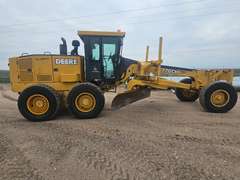 2004 John Deere 770CH Series II Motor Grader