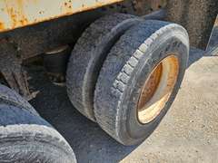 2004 Peterbilt 330 Dump Truck