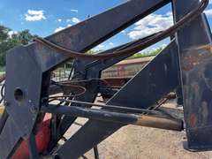 Hydraulic Loader Attachment w/ 7' Bucket