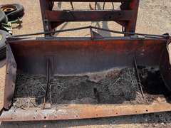 Hydraulic Loader Attachment w/ 7' Bucket