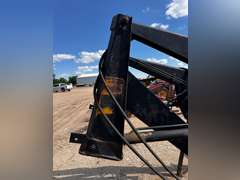 Hydraulic Loader Attachment w/ 7' Bucket