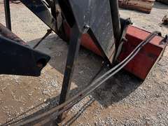 Hydraulic Loader Attachment w/ 7' Bucket