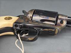 Colt Custom Shop Single Action Army 45 Revolver w/box #SA92488