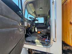 2004 Peterbilt 330 Dump Truck