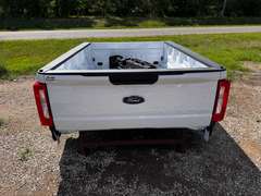 Ford Super Duty Truck Bed & Bumper