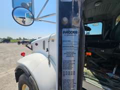 2004 Peterbilt 330 Dump Truck