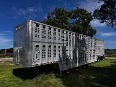 2005 Wilson 53' Aluminum Livestock Trailer