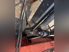 Hydraulic Loader Attachment w/ 7' Bucket