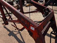 Hydraulic Loader Attachment w/ 7' Bucket