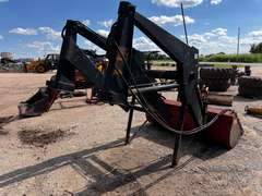 Hydraulic Loader Attachment w/ 7' Bucket