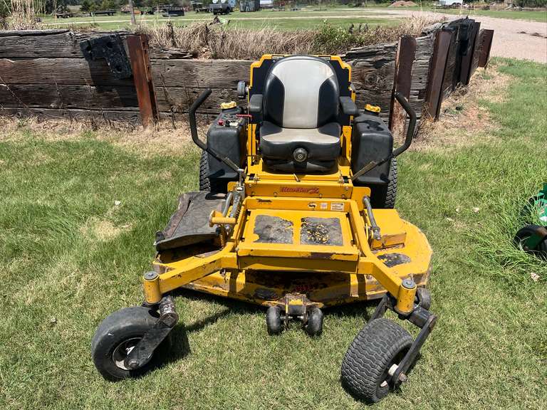Hustler 60" Zero Turn Mower