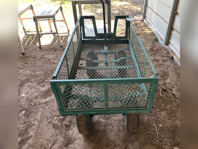 Wheeled Utility Lawn Cart