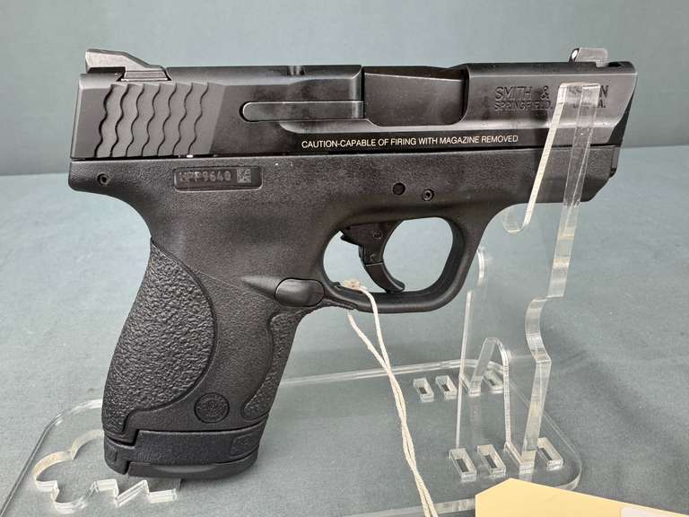 Smith & Wesson M&P 9 Shield 9mm Semi-Auto Pistol w/box #HPP9640
