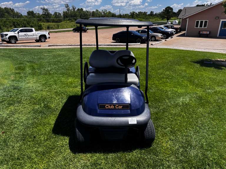 2018 Club Car Gas Powered Golf Cart