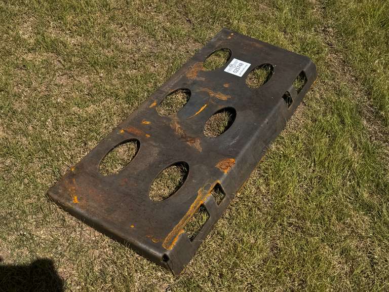 Universal Skid Steer Hitch Plate
