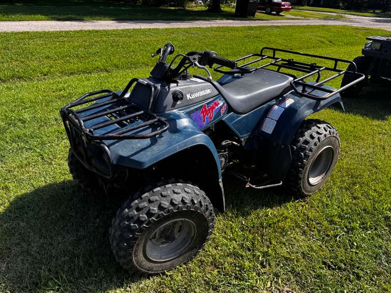 Kawasaki Bayou 220 ATV