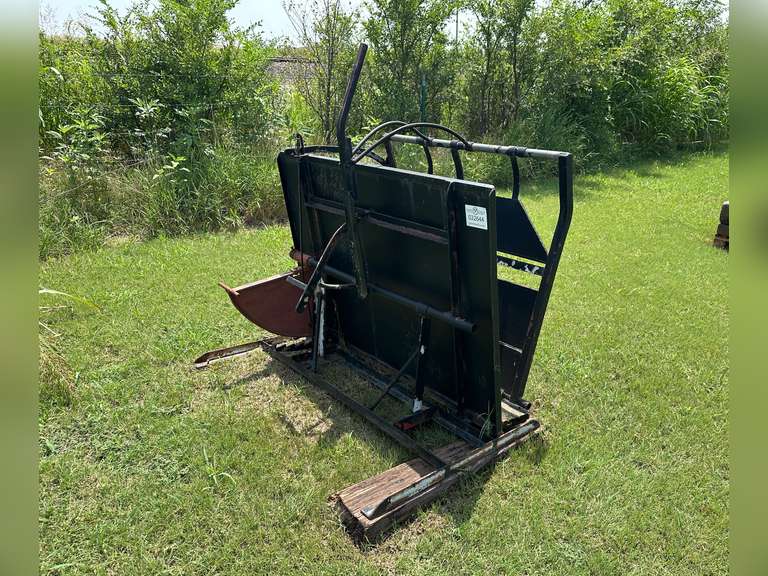 Calf Cradle