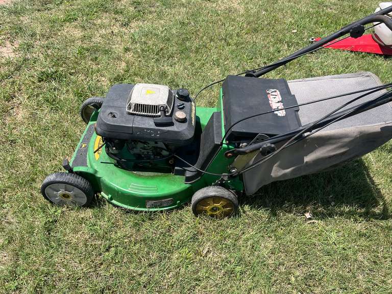 John Deere Push Mower