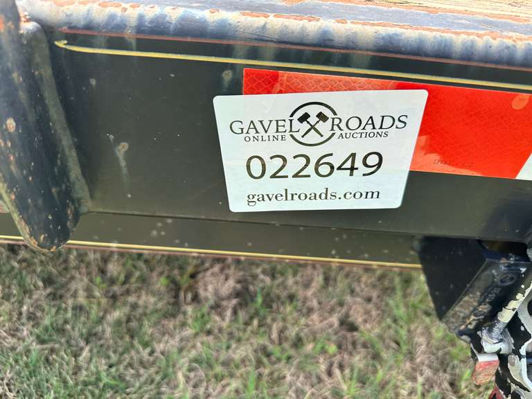 2008 Lamar 15'8" x 7' Tilt Trailer