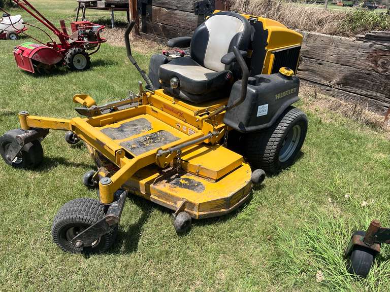 Hustler 60" Zero Turn Mower