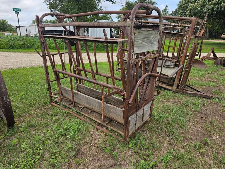 Cattle Chute