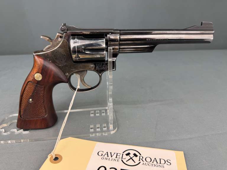 Smith & Wesson 19-3 357Mag Revolver w/holster #9K80032