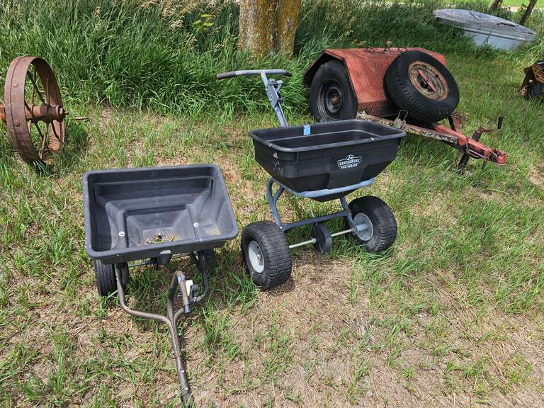 (2) Lawn Spreaders