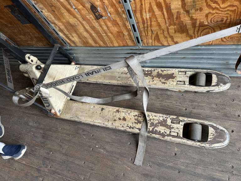 Pallet Jack