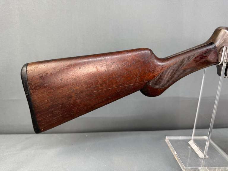 Stevens 520 12ga Pump Shotgun #81879A