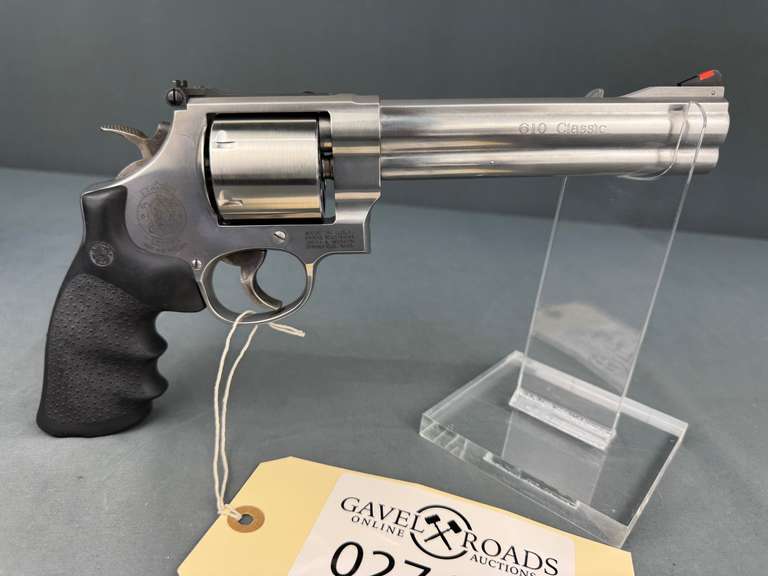 Smith & Wesson 610-2 Classic 10mm Revolver w/hard case #CEK0510