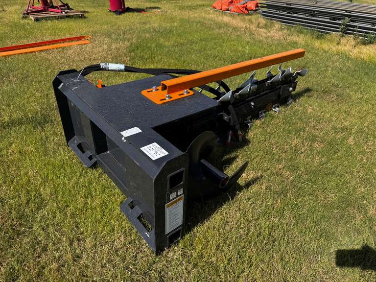 2025 Wolverine Trencher