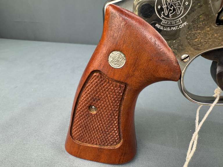 Smith & Wesson 27-2 357Mag Revolver w/Wooden Box #693488