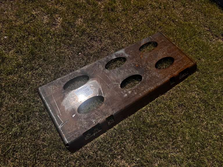 Universal Skid Steer Hitch Plate